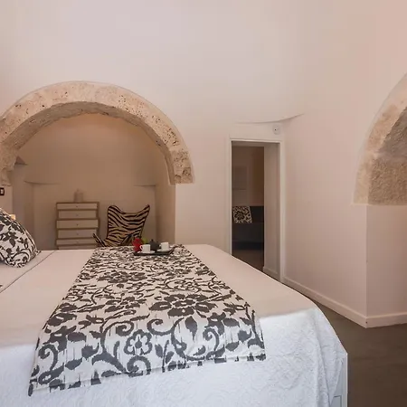 Trulli Dei Gelsomini * Ceglie Messapica