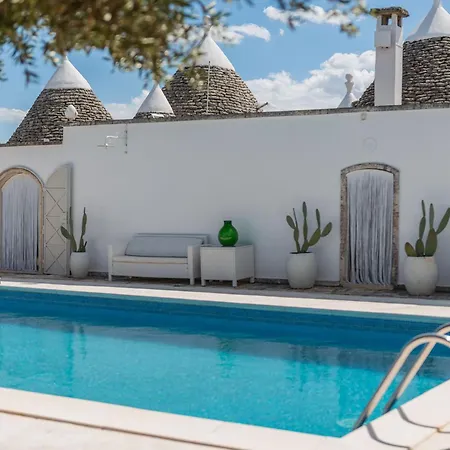 Trulli Dei Gelsomini ヴィラ チェーリエ・メッサーピカ